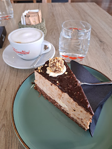 Gorenjesavska cesta 17, 4000 Kranj