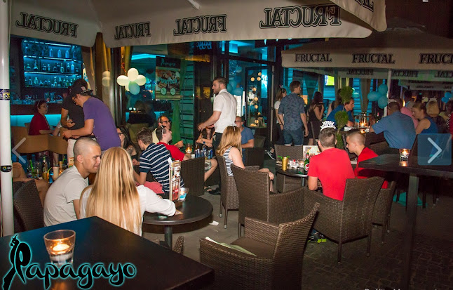 Papagayo Cocktail Bar & C H O C O - Gastronomija in gostinstvo
