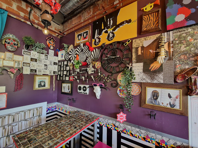 Tržaška c. 116, 1000 Ljubljana