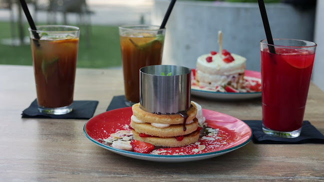 Opinii despre Bazen Bar & BBQ în Kranj - Gastronomija in gostinstvo