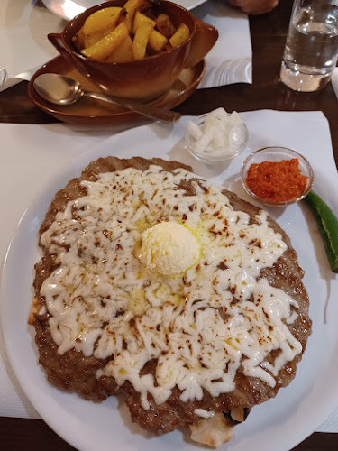 Opinii despre Sarajevska pivnica Sežana în Sežana - Gastronomija in gostinstvo