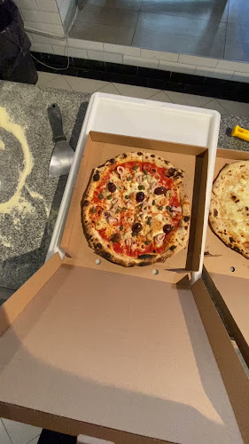 Opinii despre Kralj Matjaž Novo mesto în Novo mesto - Gastronomija in gostinstvo