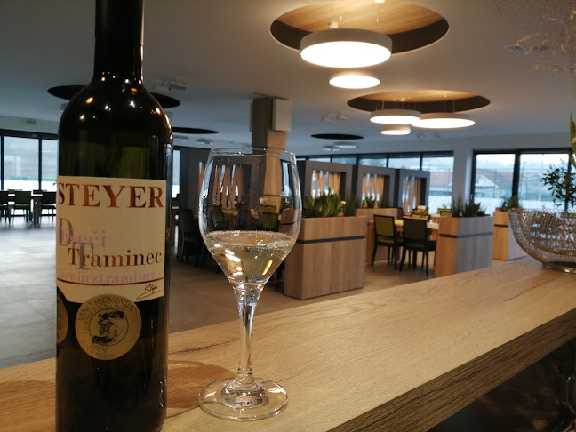 Guest house Bohorč - Gastronomija in gostinstvo