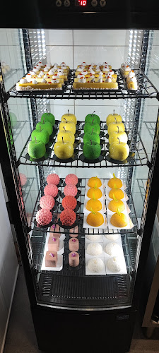 Cake O'Clock-Urška peče - Sežana