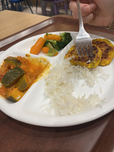 Opinii despre Restavracija Radha Govinda în Ljubljana - Gastronomija in gostinstvo