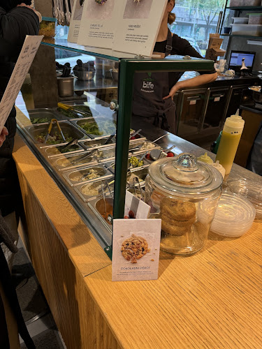 BIFE - Sočna plat solat