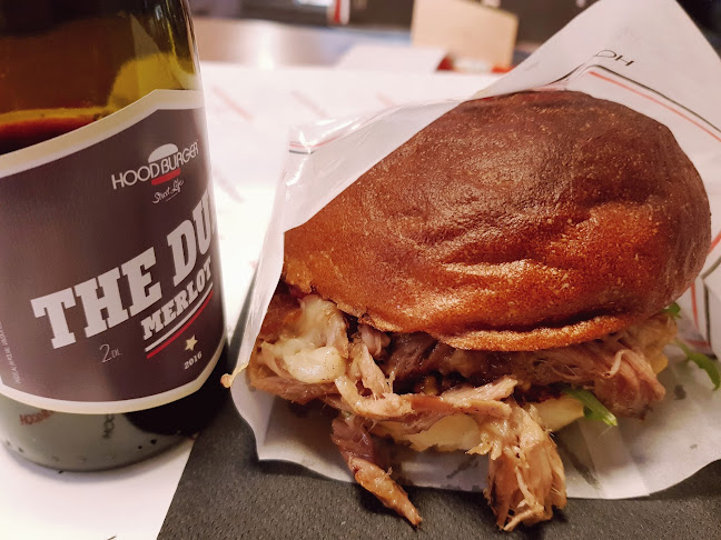 Comentarii opinii despre Hood Burger Center