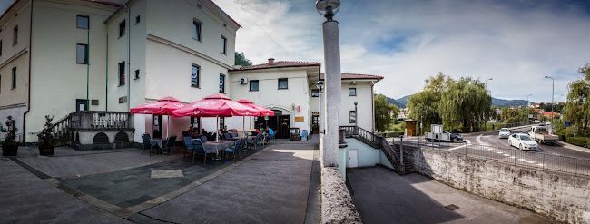 Valvazorjev trg 3, 1270 Litija