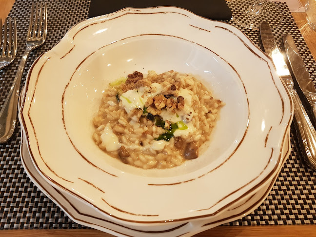 Breg 20, 1000 Ljubljana