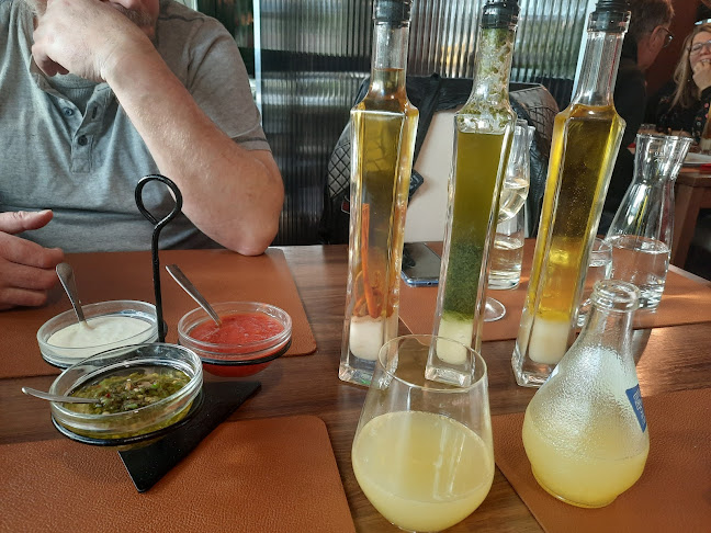 Pizzerija Pomodoro - Gastronomija in gostinstvo