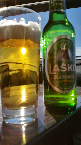 Opinii despre Okrepčevalnica Viki burger în Črni Kal - Gastronomija in gostinstvo