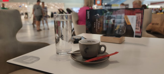 Opinii despre Caffe DeLUXE ALEJA în Ljubljana - Gastronomija in gostinstvo