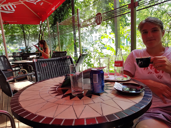 Linhartova cesta 11a, 1000 Ljubljana