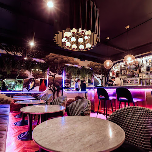 Antica Prohibition – Speakeasy bar