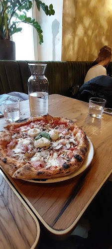 Opinii despre Pop’s Pizza în Ljubljana - Gastronomija in gostinstvo