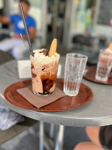 KAVARNA SIESTA, Petra Grah s.p. - Gastronomija in gostinstvo