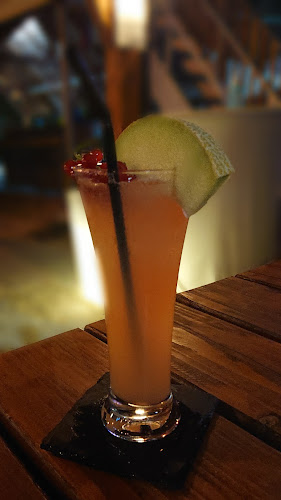 KOKTAJL, mešanje pijač, d.o.o., PR FARTKU (koktajl bar) - Gastronomija in gostinstvo