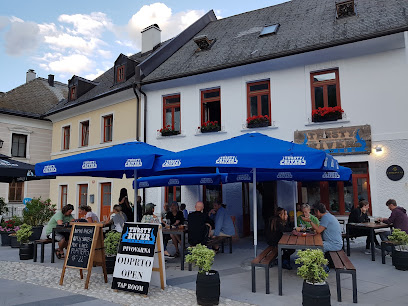 Thirsty River Brewing bar & rooms