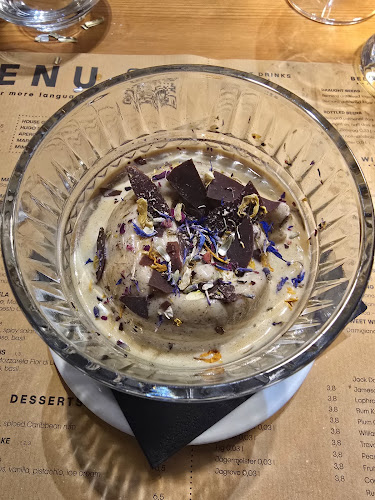 Opinii despre Restaurant and Pizzeria Minutka în Postojna - Gastronomija in gostinstvo