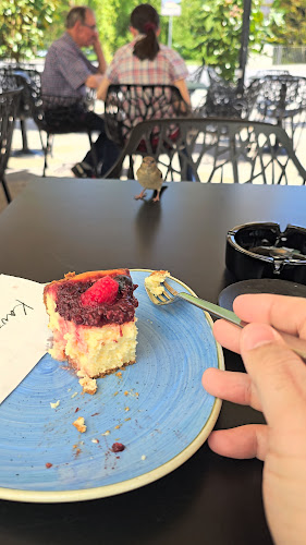 Kavarna Rog - Gastronomija in gostinstvo