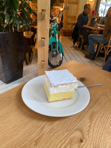 Restavracija Zaka Camping Bled - Gastronomija in gostinstvo