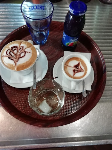 Gostinstvo Kava Bar Jelka, Almira Tomažič s.p.