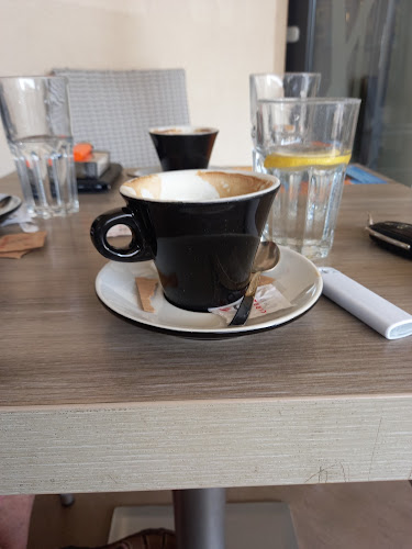 Comentarii opinii despre Bar Gabrovec