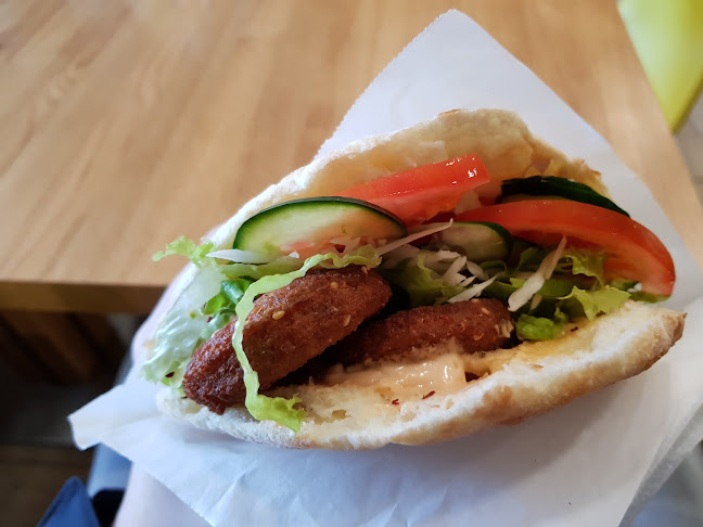 Fast food 'Magic' - Gastronomija in gostinstvo