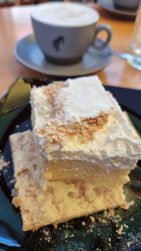 Cesta 6. maja 10, 1360 Vrhnika