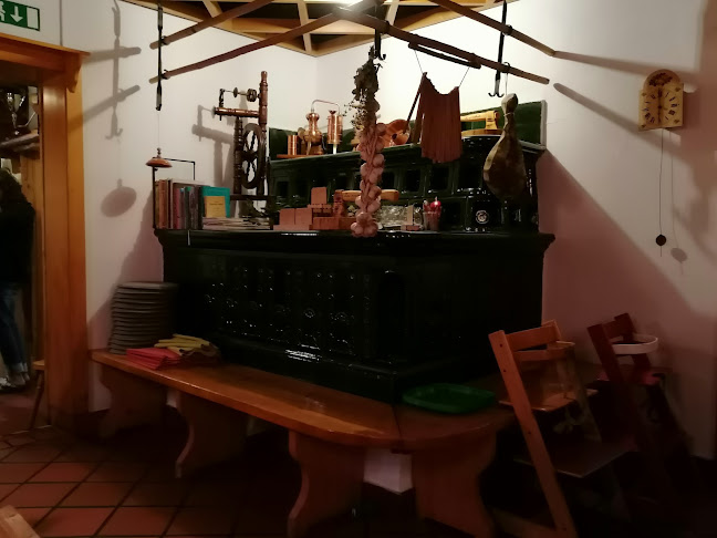 Gostišče Karavla 297 - Gastronomija in gostinstvo