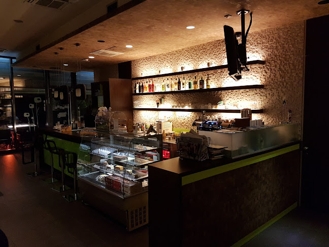 Opinii despre Kavarna Mozaik în Ljubljana - Gastronomija in gostinstvo