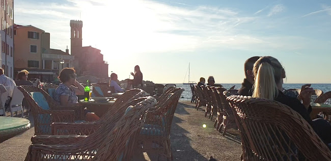 Opinii despre Labi's bar Piran în Piran - Gastronomija in gostinstvo
