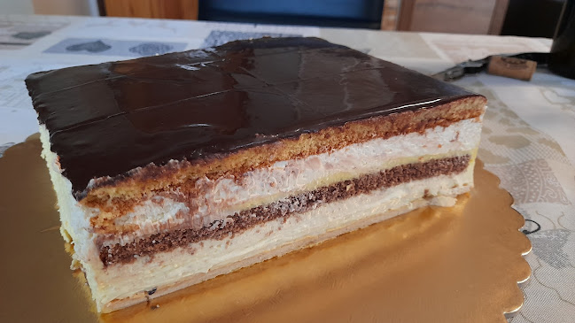 Sladka Kavarna - Gastronomija in gostinstvo