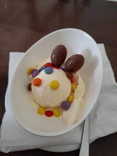 Comentarii opinii despre Vogal Bar