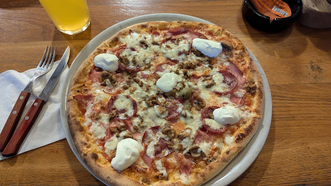 Opinii despre Pizzeria "Gobja hiška". LIKU doo în Žužemberk - Gastronomija in gostinstvo