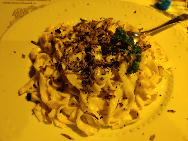 Restaurant in Pizzeria Kotnik - Gastronomija in gostinstvo