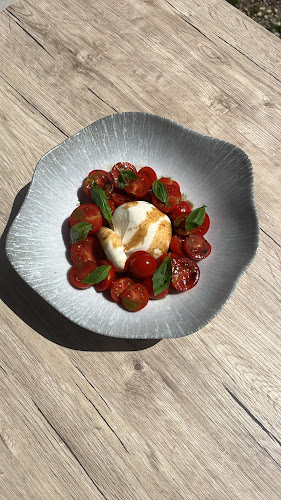 Opinii despre Bistro 9:45 în Bovec - Gastronomija in gostinstvo