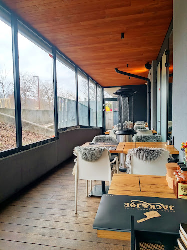 Ob bregu 20, 2000 Maribor