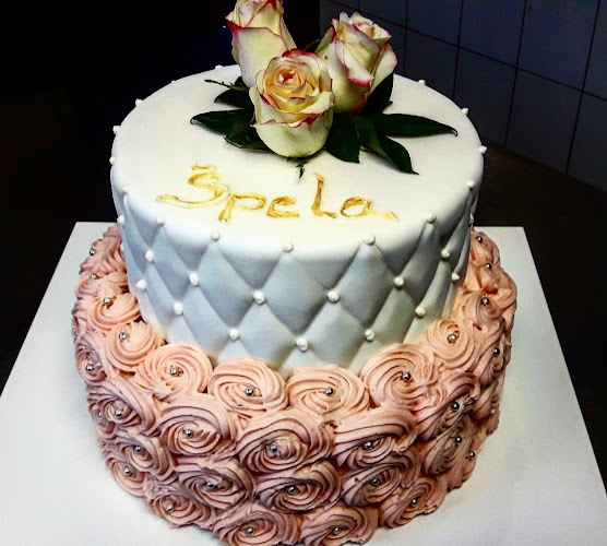 Opinii despre Kraljevi Mignon slaščičarnica în Kranj - Gastronomija in gostinstvo