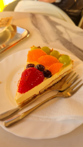 Zlati časi točenje pijač Ružica Turk s.p. - Gastronomija in gostinstvo