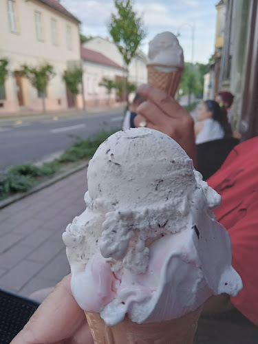 Comentarii opinii despre Okrepčevalnica Derviši Derviši Neđadij s.p.