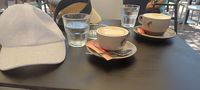 Opinii despre Lonka Bar în Izola - Gastronomija in gostinstvo