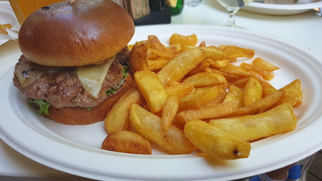 Opinii despre KARSolicious în Sežana - Gastronomija in gostinstvo