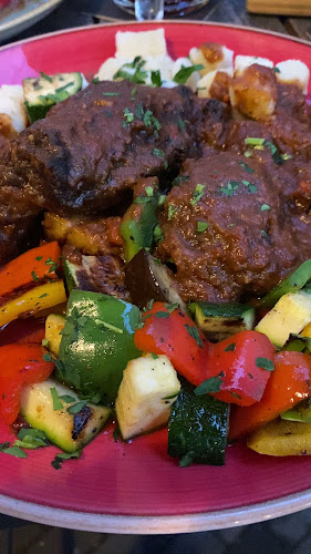 Kozlovna Poštna - Gastronomija in gostinstvo