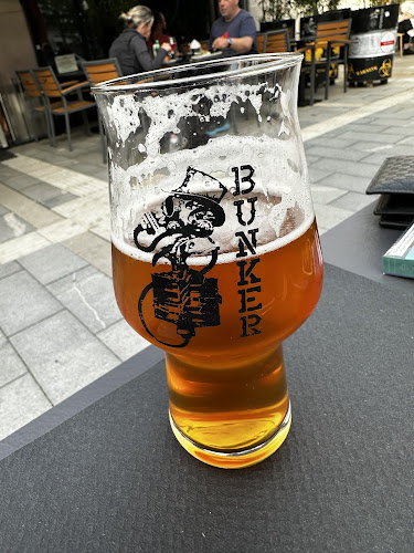 Bunker postapocalyptic steampunk bar