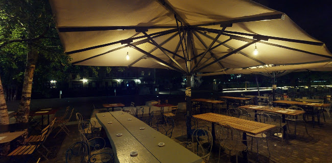 Breg 2, 1000 Ljubljana