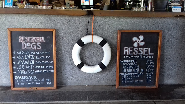 Comentarii opinii despre Klub Rečnih Kapitanov