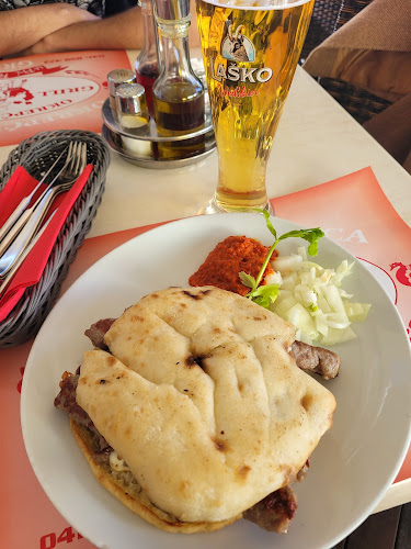 Comentarii opinii despre Okrepčevalnica-Gril pri Perotu, Predrag Dvorančić, s.p.