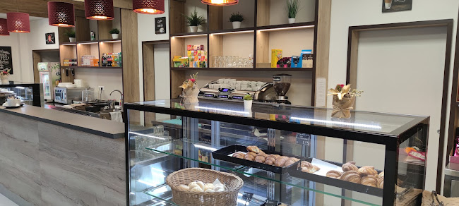 Tržaška c. 132, 1000 Ljubljana