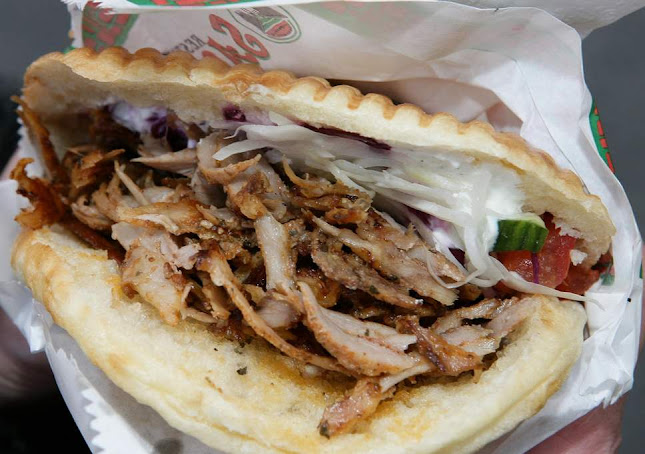 Fast Food nobel - okrepčevalnica in hitra prehrana Ismailji Naser s.p. - Gastronomija in gostinstvo